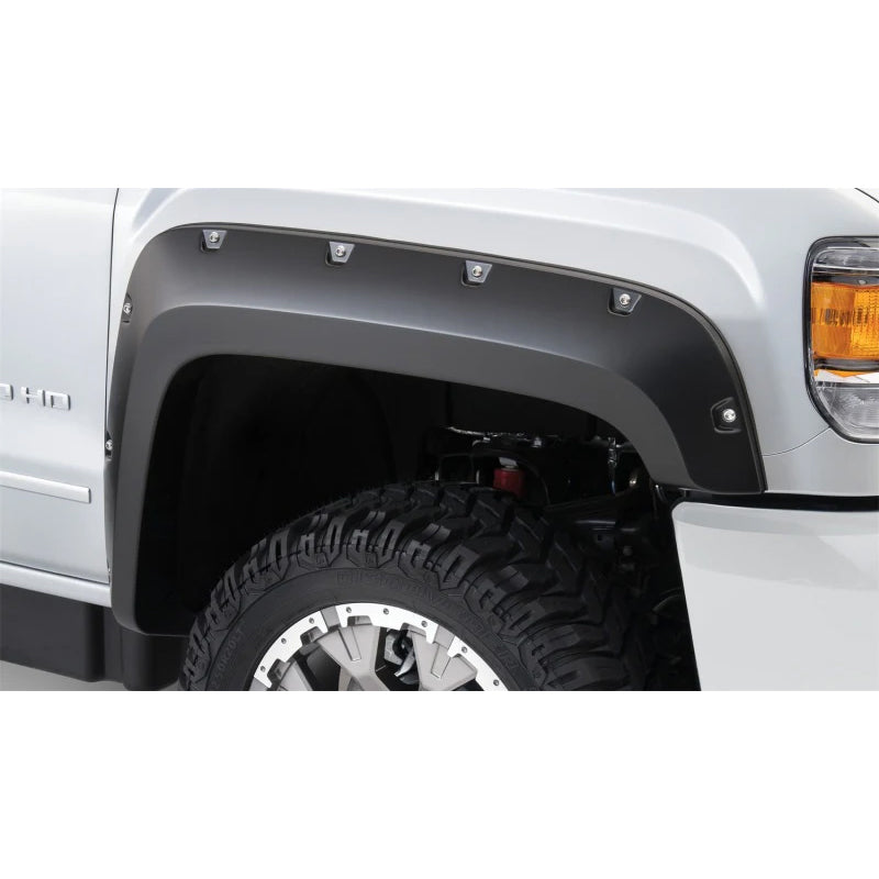 Guardabarros Bushwacker estilo bolsillo para GMC Sierra 2500 HD 15-18 (2 piezas), color negro